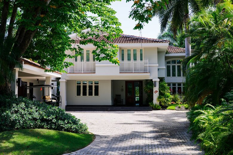 Dorado Beach 4 Bedroom House with Access to Ritz-Carlton Resort Amenities - Dorado, Puerto Rico