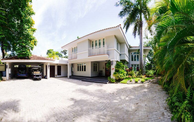 Dorado Beach 4 Bedroom House with Access to Ritz-Carlton Resort Amenities - Dorado, Puerto Rico