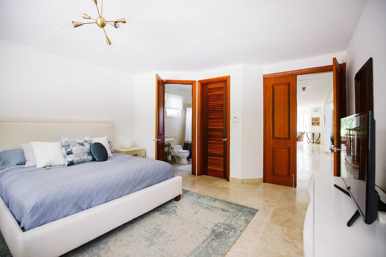 Dorado Beach 4 Bedroom House with Access to Ritz-Carlton Resort Amenities - Dorado, Puerto Rico