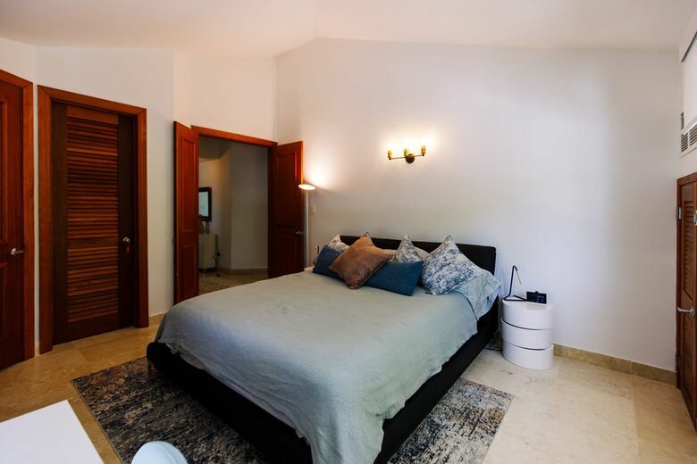 Dorado Beach 4 Bedroom House with Access to Ritz-Carlton Resort Amenities - Dorado, Puerto Rico