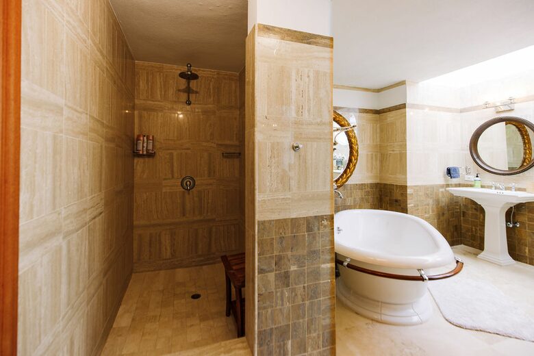 Dorado Beach 4 Bedroom House with Access to Ritz-Carlton Resort Amenities - Dorado, Puerto Rico