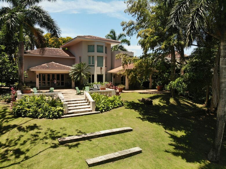 Dorado Beach 4 Bedroom House with Access to Ritz-Carlton Resort Amenities - Dorado, Puerto Rico