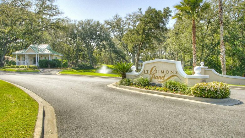 St. Simons Grand Getaway - St Simons Island, Georgia