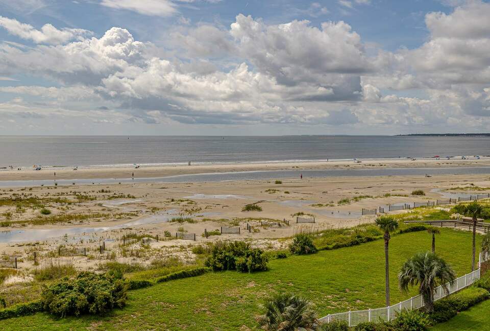 St. Simons Grand Getaway - St Simons Island, Georgia