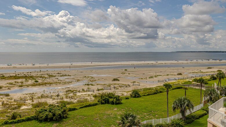 St. Simons Grand Getaway - St Simons Island, Georgia