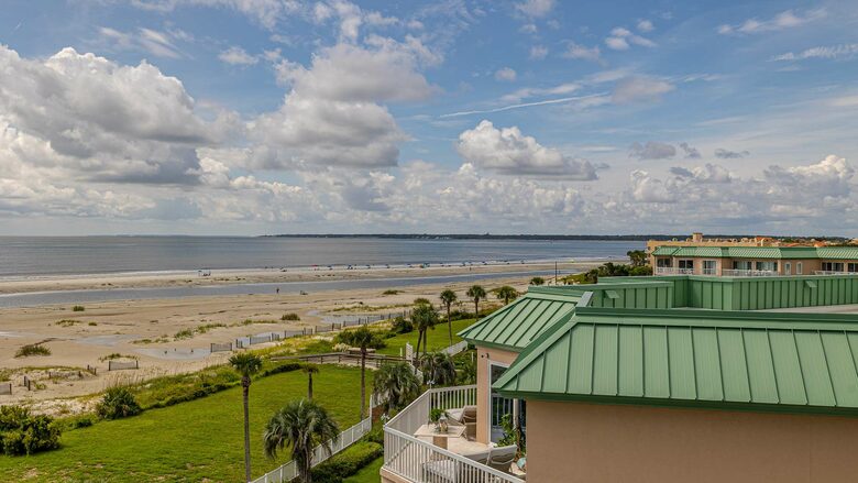 St. Simons Grand Getaway - St Simons Island, Georgia
