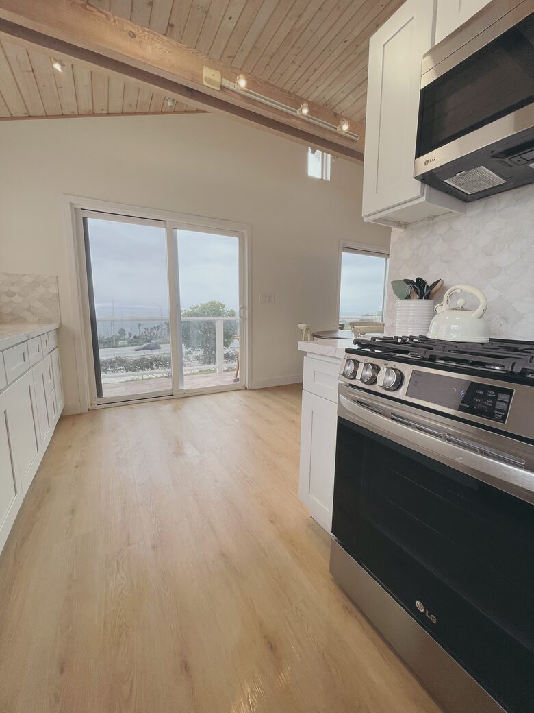 Summer Lillie | No. 3 - Summerland, California