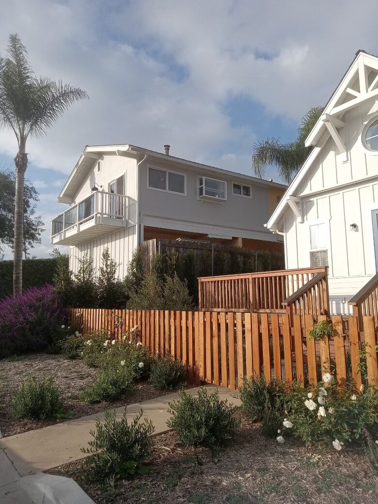 Summer Lillie | No. 3 - Summerland, California
