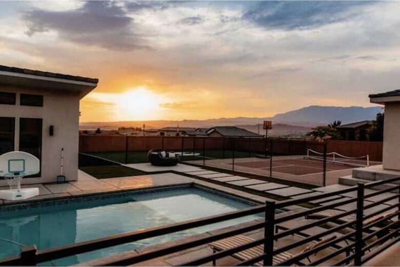 Modern Family-Friendly House | Fun Backyard Private Pool & Pickleball - Hurricane, Utah