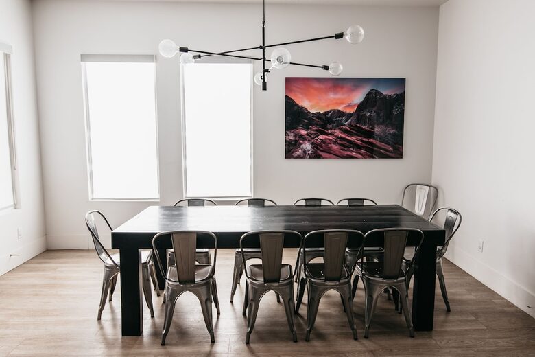 Modern Family-Friendly House | Fun Backyard Private Pool & Pickleball - Hurricane, Utah