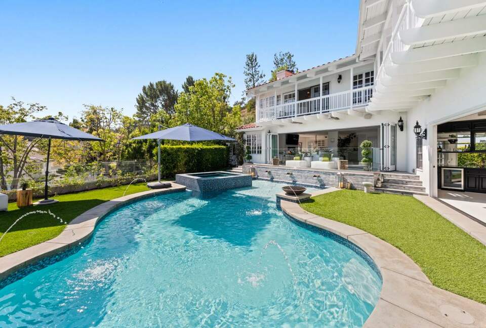 Backyard Pool