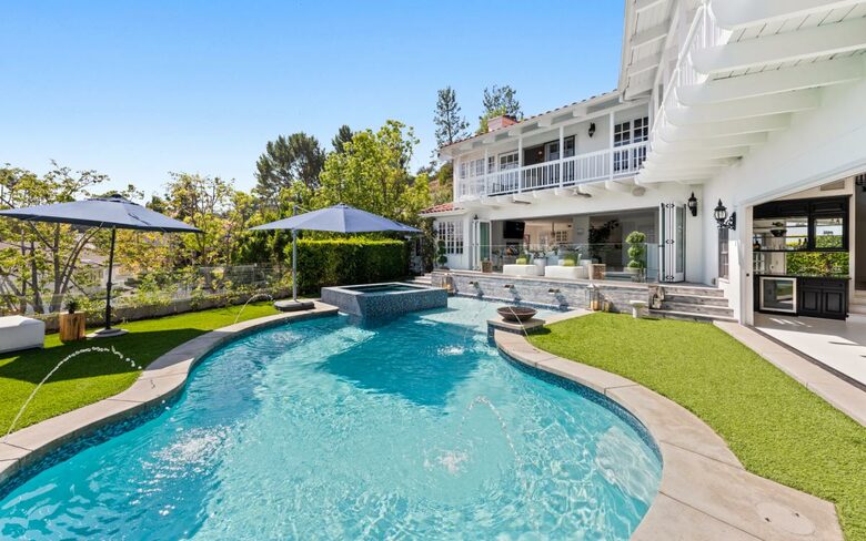 Backyard Pool