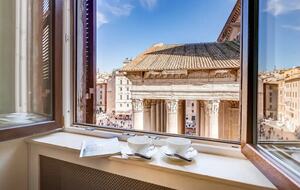The Flair | Pantheon view - Rome, Italy