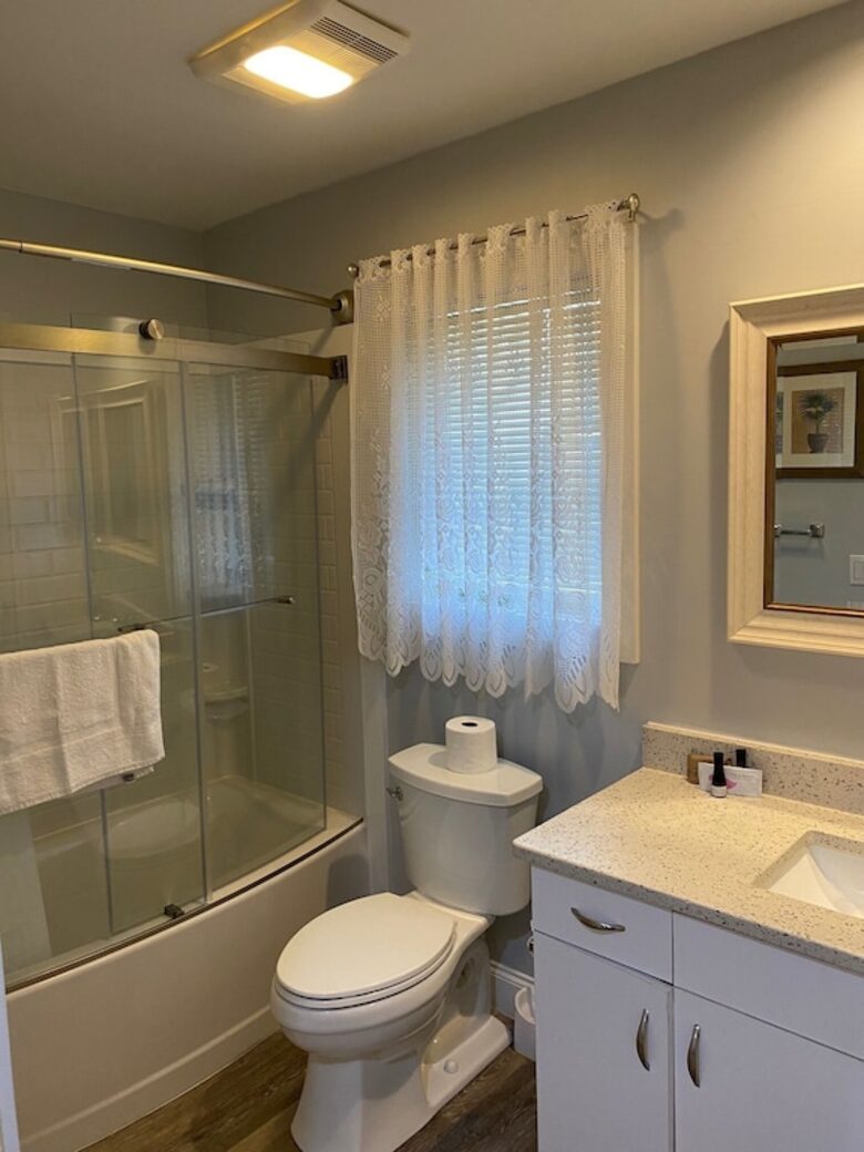 Hilton Head Island Retreat | 4th Row, Less than 100 strides to Beach, with Pool & Hot Tub - Hilton Head Island, South Carolina
