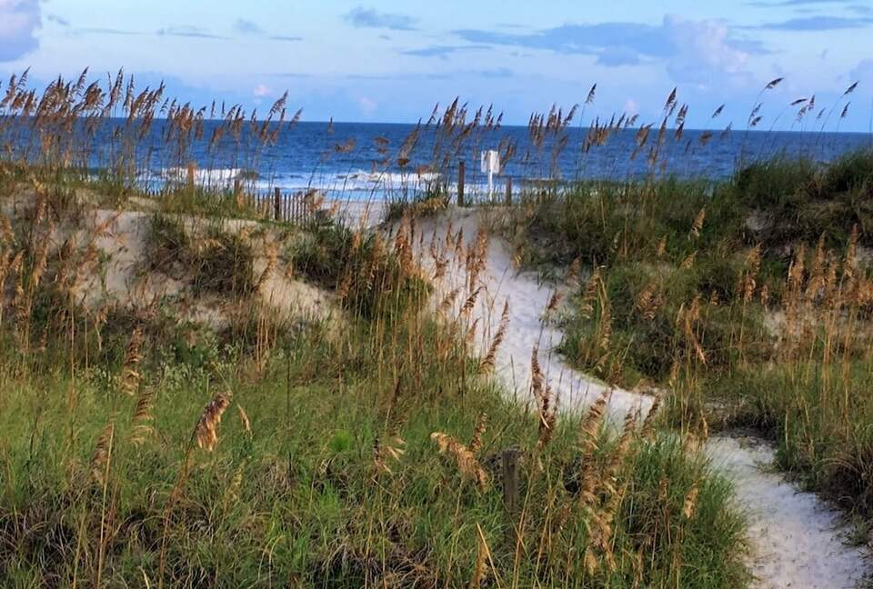 Hilton Head Island Retreat | 4th Row, Less than 100 strides to Beach, with Pool & Hot Tub - Hilton Head Island, South Carolina