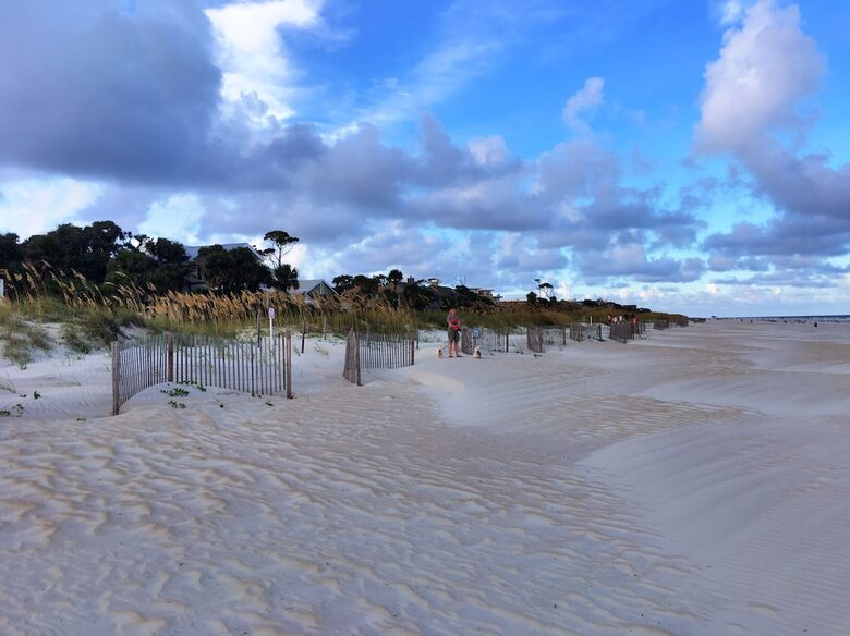 Hilton Head Island Retreat | 4th Row, Less than 100 strides to Beach, with Pool & Hot Tub - Hilton Head Island, South Carolina
