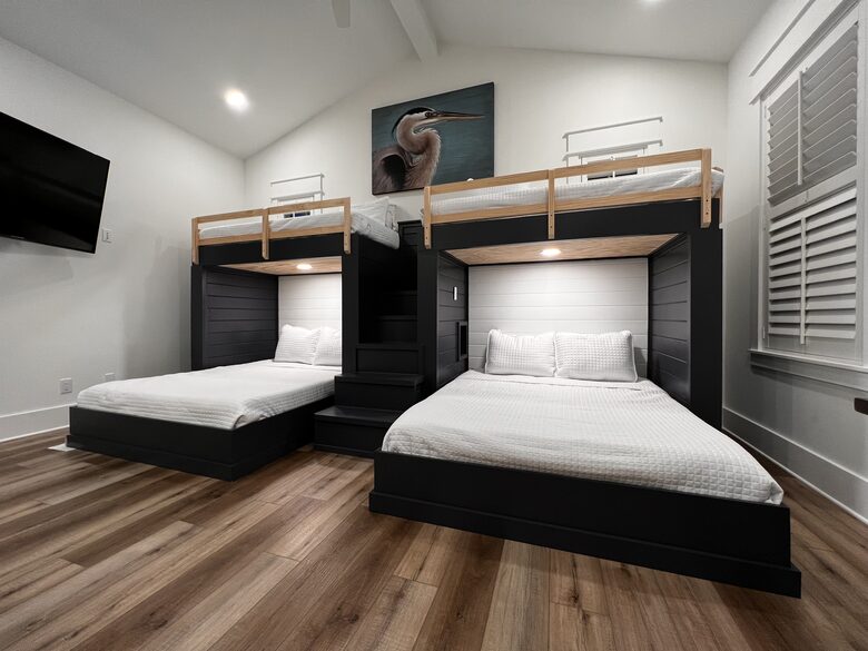 Bunk Room