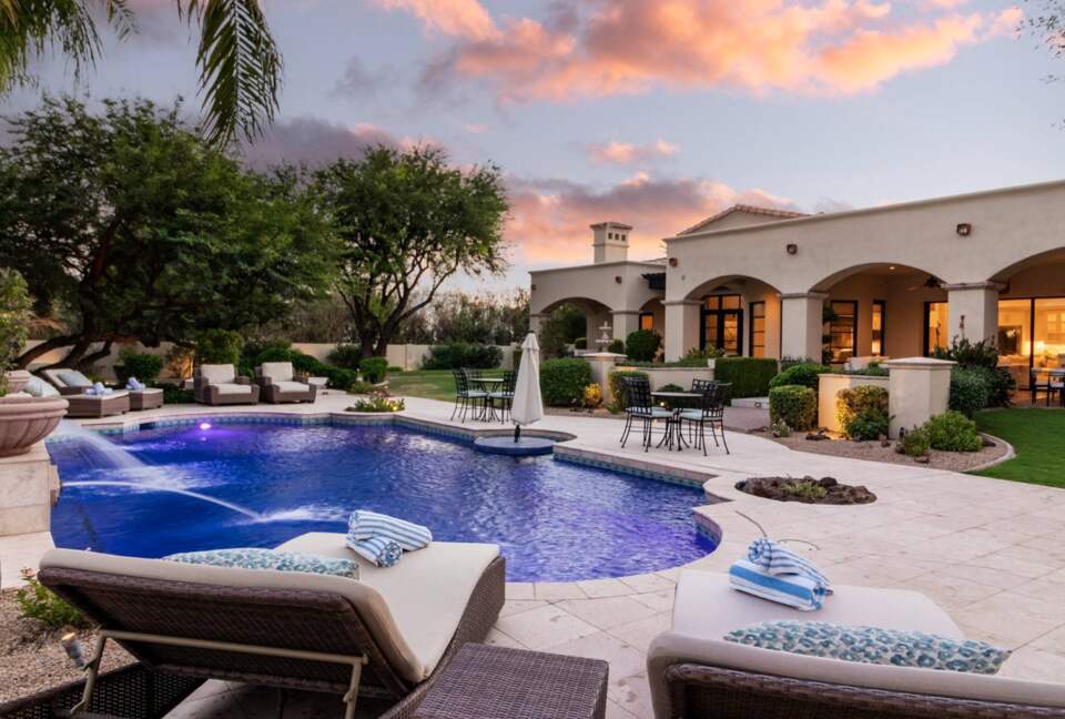 Stunning Estate at the Base of Camelback Mountain - Paradise Valley, Arizona