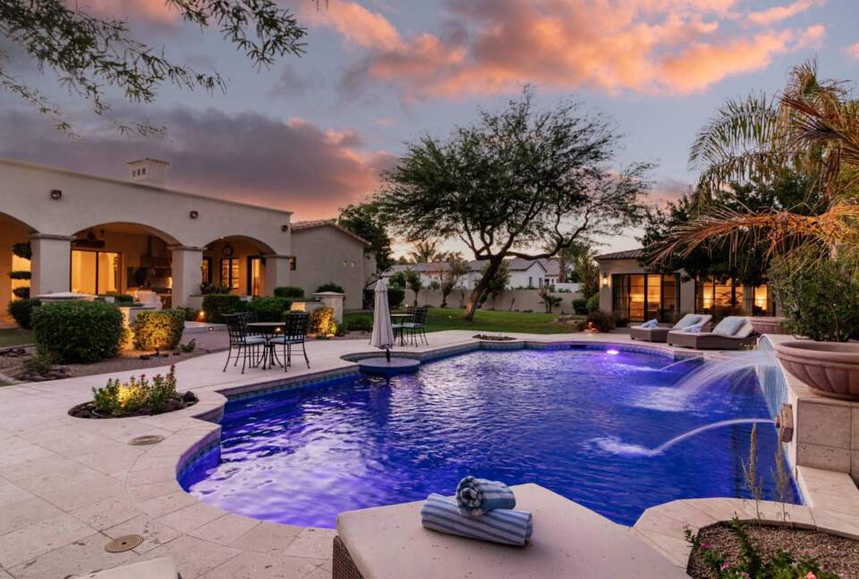 Stunning Estate at the Base of Camelback Mountain - Paradise Valley, Arizona