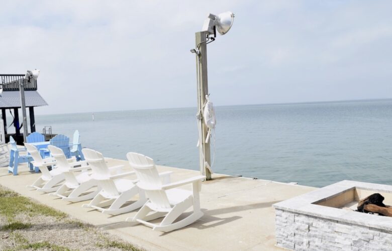 Bayfront Getaway with a Pool and Hot Tub - Galveston, Texas