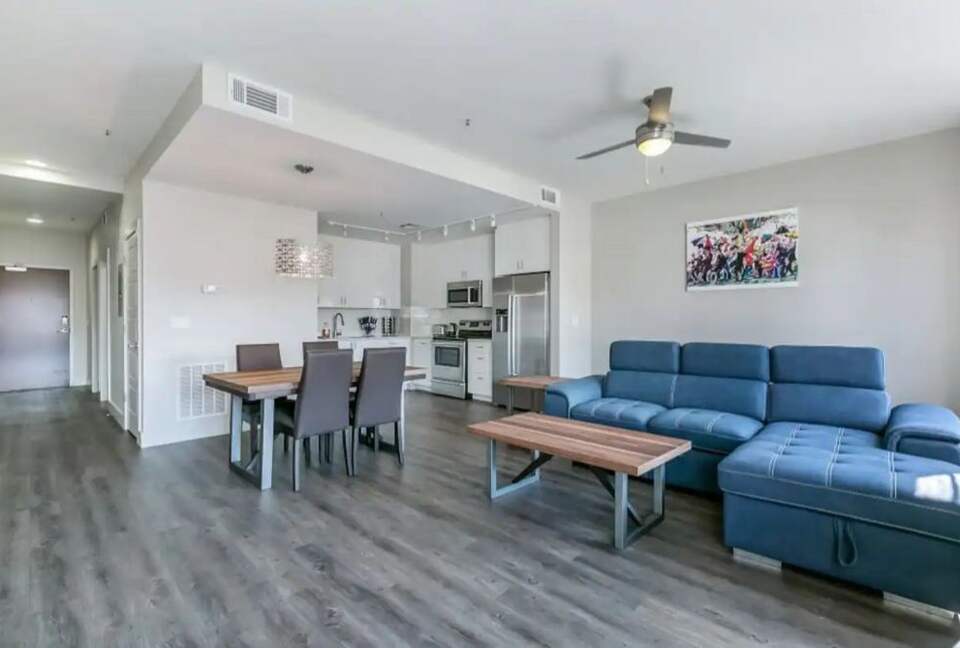 Stunning Apartment in the Heart of Downtown Nola - New Orleans, Louisiana