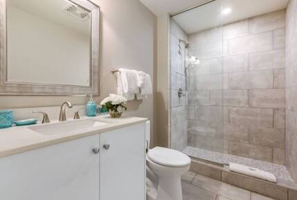 Stunning Apartment in the Heart of Downtown Nola - New Orleans, Louisiana