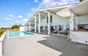 Kona Blue Laule'a House - Kailua Kona, Hawaii