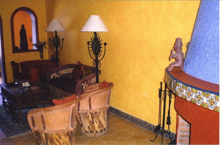 Bugam Villa - Charming Lakeside Home - Chapala, Mexico