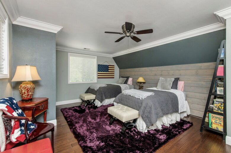 Beautiful Modern Home Walking Distance to Arrowhead Lake and Village - Lake Arrowhead, California