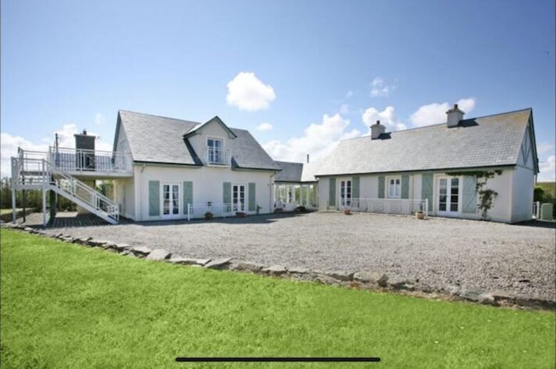 Wild Atlantic Way Beach House - Doonbeg, Ireland
