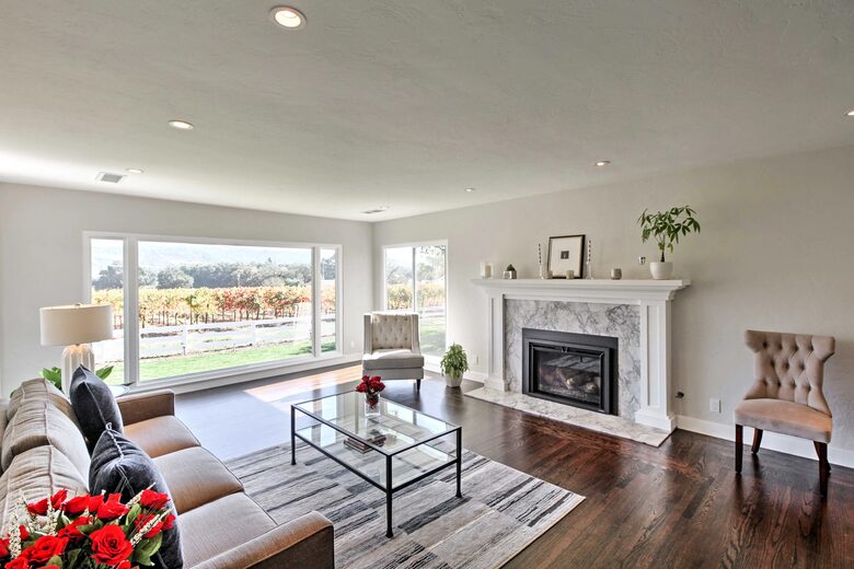 Sonoma Sunsets | With patio and vineyard views - Sonoma, California