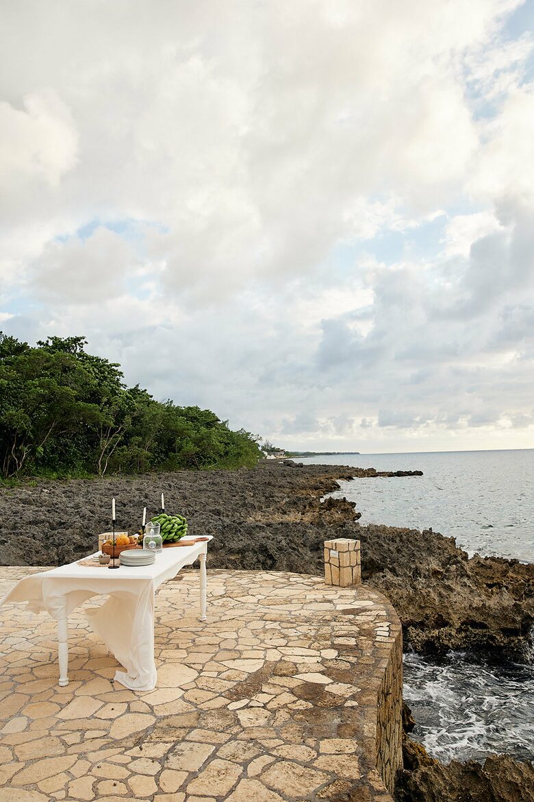 Poetreef Retreat - Green Island, Jamaica