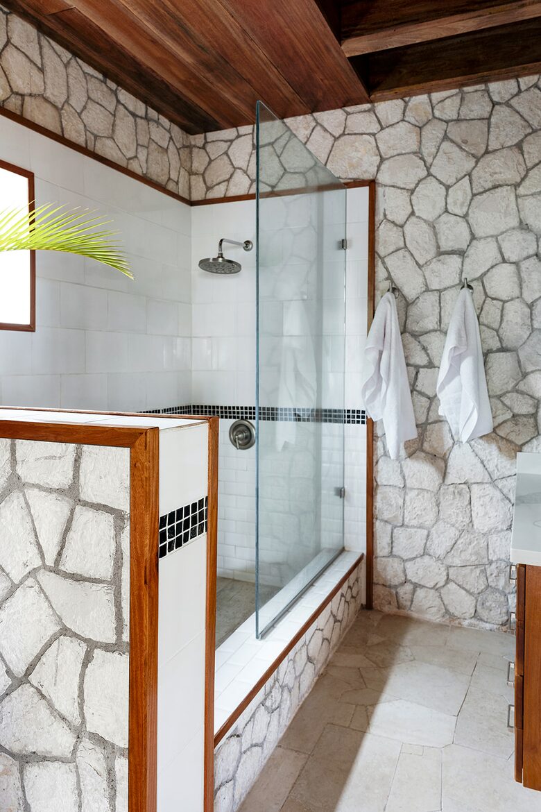 Poetreef Retreat - Green Island, Jamaica