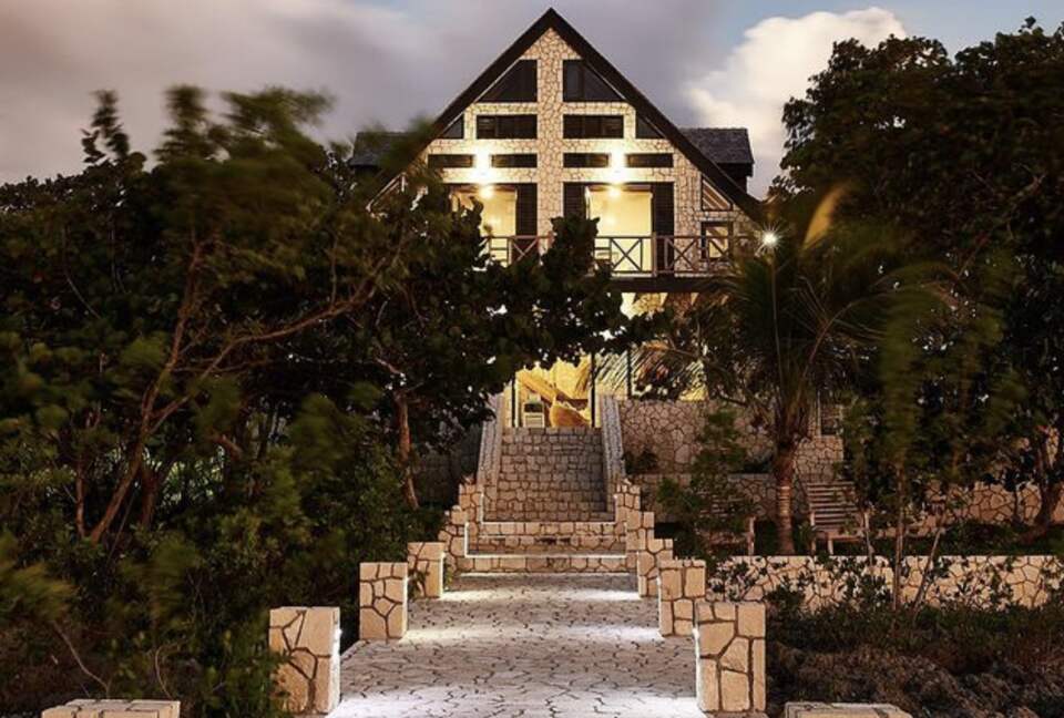 Poetreef Retreat - Green Island, Jamaica