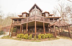 Luxe Lodge Near Downtown Blue Ridge - Blue Ridge, Georgia