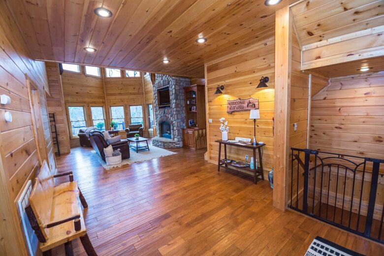 Luxe Lodge Near Downtown Blue Ridge - Blue Ridge, Georgia