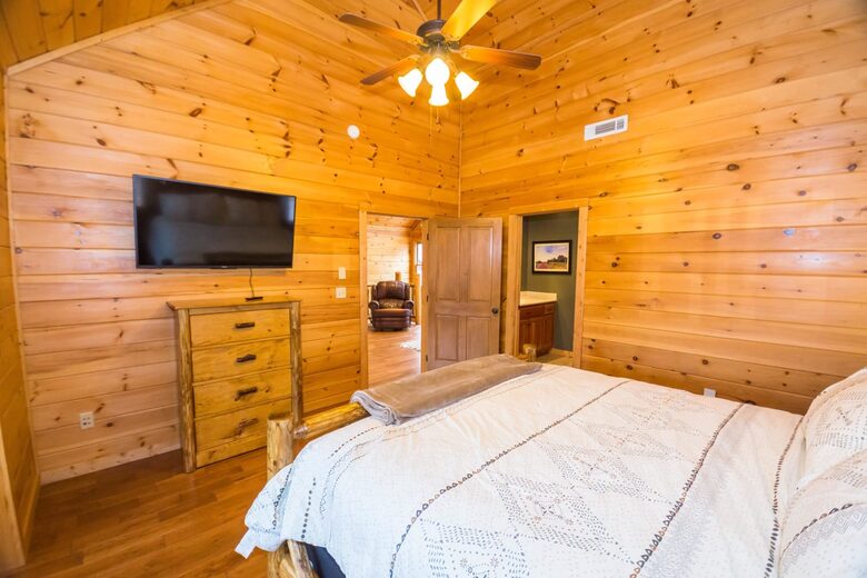 Luxe Lodge Near Downtown Blue Ridge - Blue Ridge, Georgia