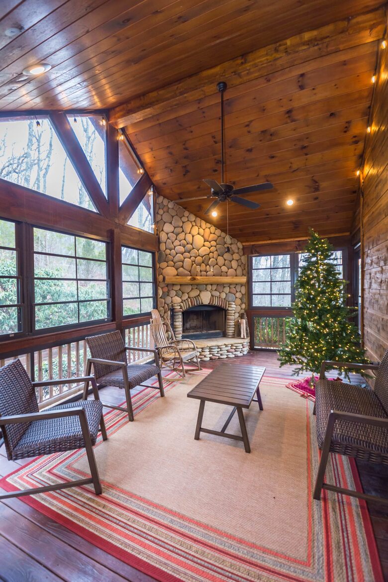Luxe Lodge Near Downtown Blue Ridge - Blue Ridge, Georgia