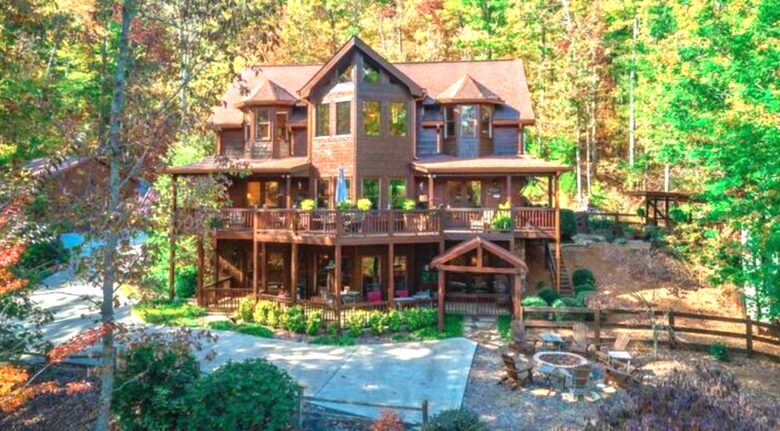 Luxe Lodge Near Downtown Blue Ridge - Blue Ridge, Georgia