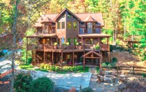 Luxe Lodge Near Downtown Blue Ridge - Blue Ridge, Georgia