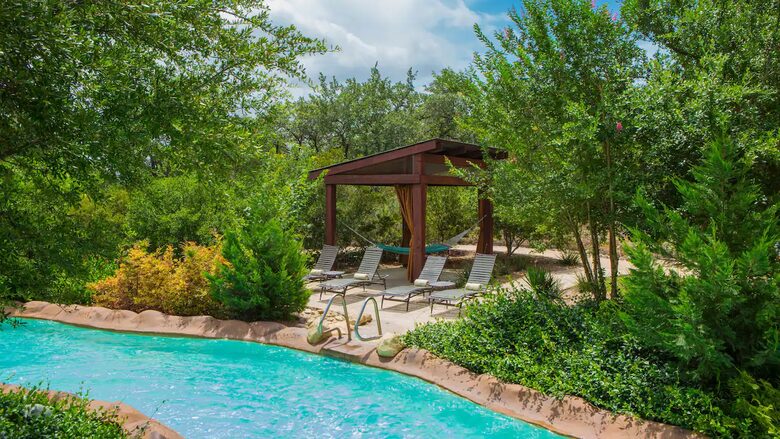 Wild Oak Ranch, San Antonio - Two-Bedroom Villa - San Antonio, Texas