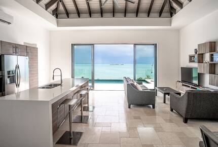 Modern Beachfront 3bdrm/3bath | With pool & incredible view! - Providenciales, Turks and Caicos Islands