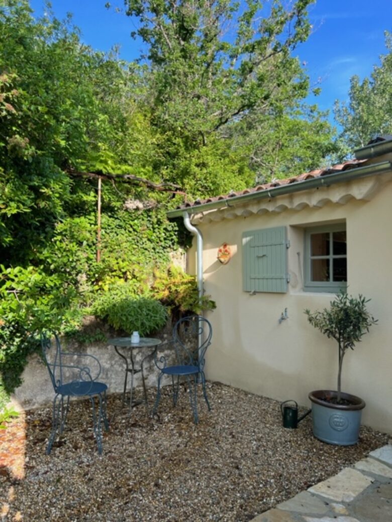 La Vigie French Countryside Cottage with a Pool - Apt, France