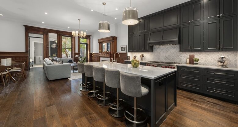 Upper West Side Stunner - 5 Bedrooms - New York City, New York