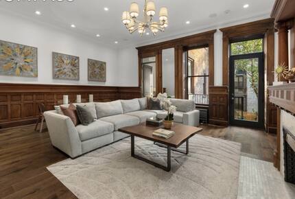 Upper West Side Stunner - 5 Bedrooms - New York City, New York