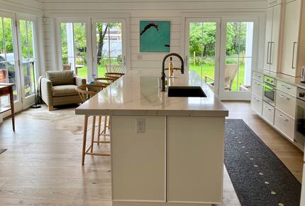 Coastal Modern Beach Home - Nantucket, Massachusetts
