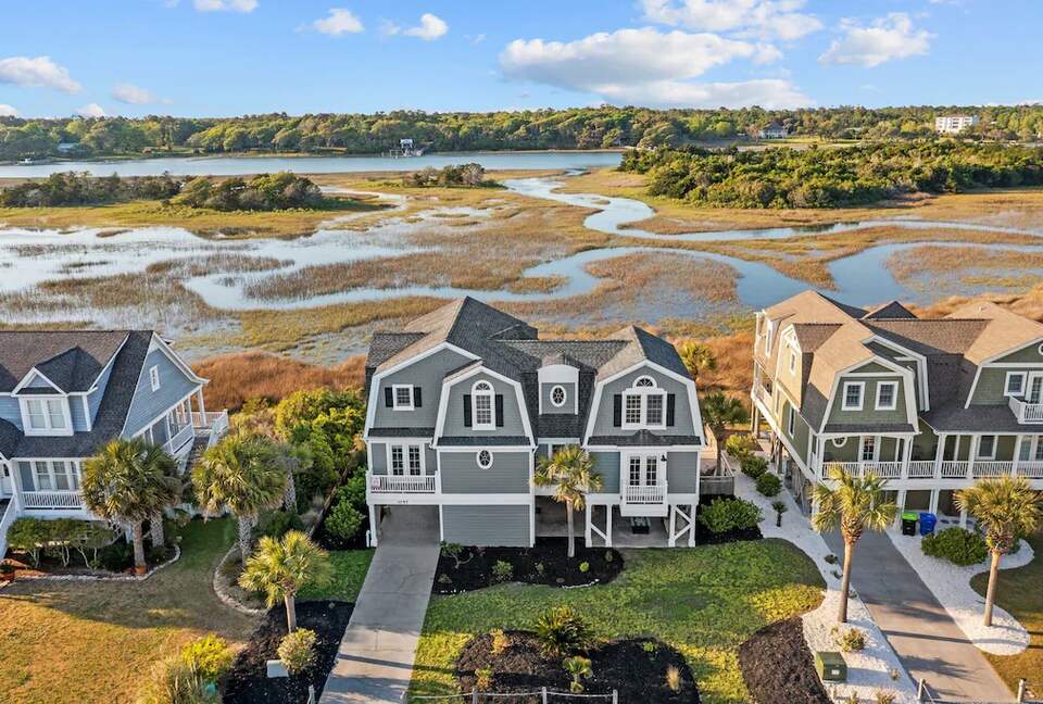 Dreamy Waterfront | With Private Beach Access - Holden Beach, North Carolina