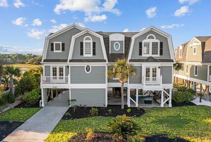 Dreamy Waterfront | With Private Beach Access - Holden Beach, North Carolina