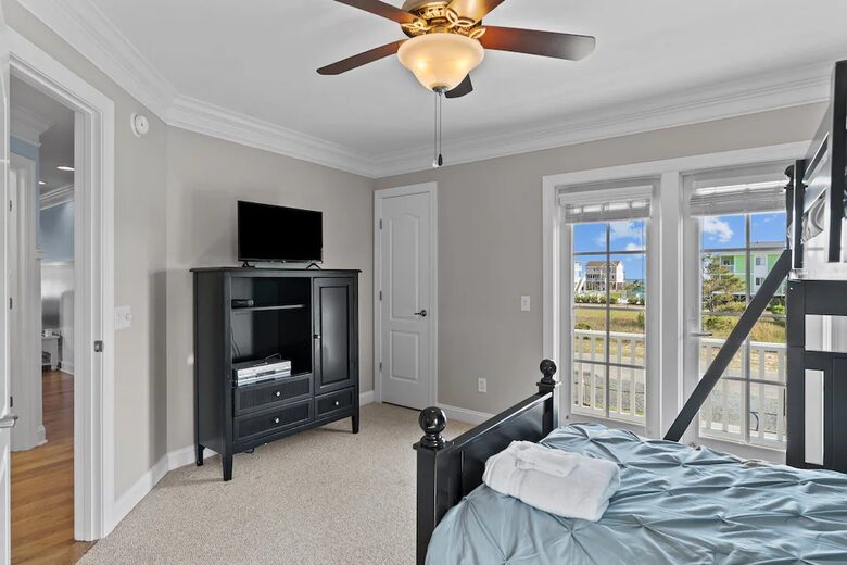 Dreamy Waterfront | With Private Beach Access - Holden Beach, North Carolina