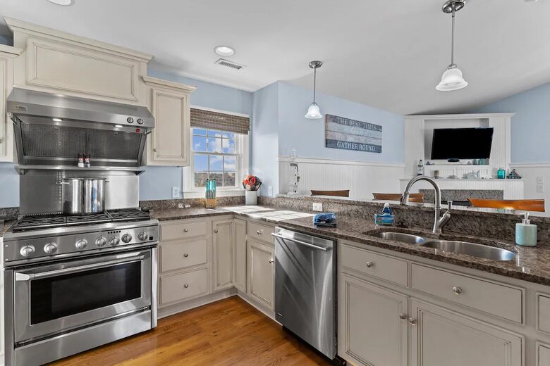 Dreamy Waterfront | With Private Beach Access - Holden Beach, North Carolina